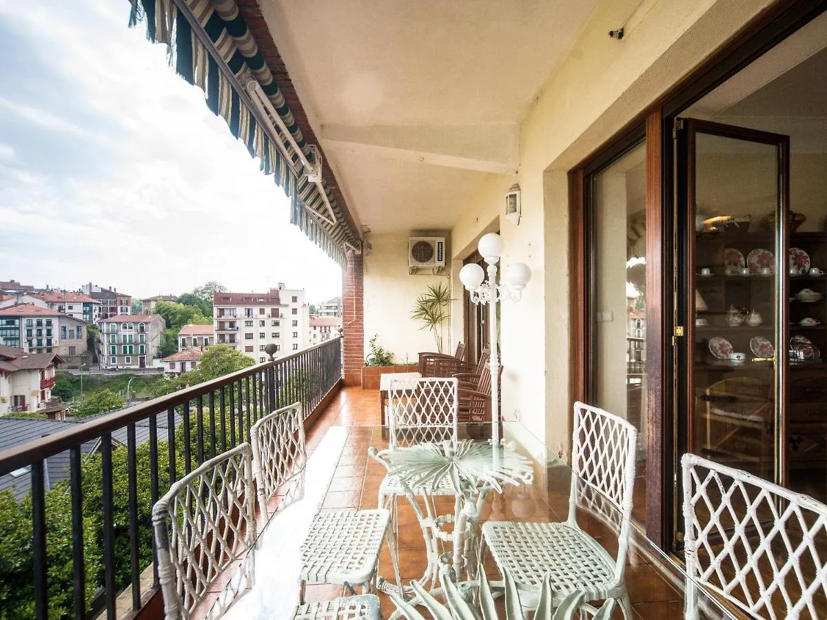 Apartamento Miramar. Basquenjoy Hondarribia 0*,  España
